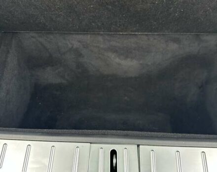 Черный Тесла Модель Х, объемом двигателя 0 л и пробегом 109 тыс. км за 27000 $, фото 15 на Automoto.ua