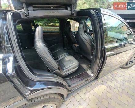 Черный Тесла Модель Х, объемом двигателя 0 л и пробегом 42 тыс. км за 24000 $, фото 2 на Automoto.ua