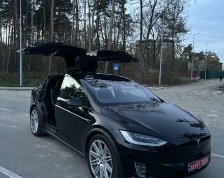 Черный Тесла Модель Х, объемом двигателя 0 л и пробегом 194 тыс. км за 19999 $, фото 22 на Automoto.ua