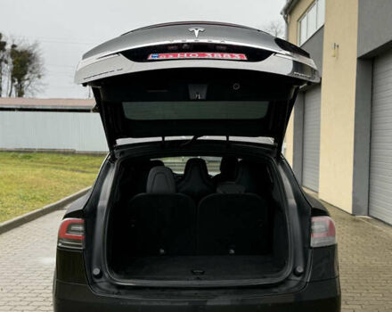 Черный Тесла Модель Х, объемом двигателя 0 л и пробегом 264 тыс. км за 15500 $, фото 19 на Automoto.ua