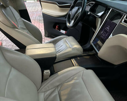 Чорний Тесла Модель Х, об'ємом двигуна 0 л та пробігом 112 тис. км за 27000 $, фото 8 на Automoto.ua