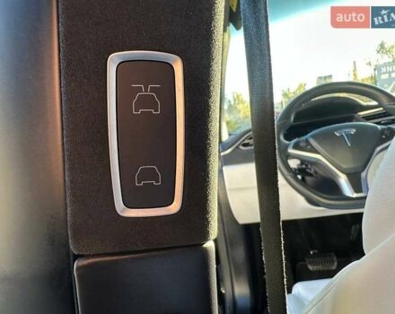 Тесла Модель Х 2017 в Львове на Automoto.ua Черный Тесла Модель Х, объемом двигателя 0 л и пробегом 169 тыс. км за 19950 $, фото 17 на Automoto.ua