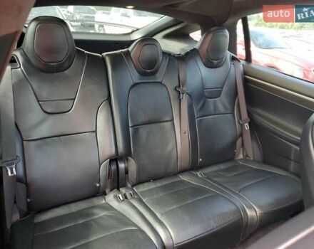 Черный Тесла Модель Х, объемом двигателя 0 л и пробегом 159 тыс. км за 6700 $, фото 9 на Automoto.ua