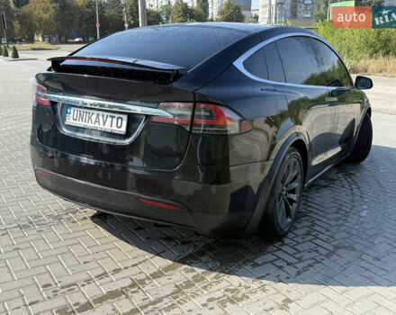 Черный Тесла Модель Х, объемом двигателя 0 л и пробегом 157 тыс. км за 25500 $, фото 2 на Automoto.ua