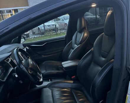 Черный Тесла Модель Х, объемом двигателя 0 л и пробегом 194 тыс. км за 19999 $, фото 30 на Automoto.ua