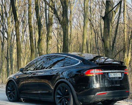 Черный Тесла Модель Х, объемом двигателя 0 л и пробегом 120 тыс. км за 40000 $, фото 8 на Automoto.ua