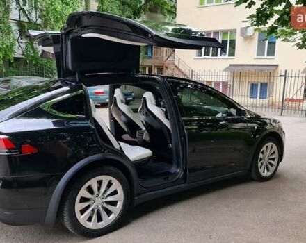 Тесла Модель Х 2017 в Одессе на Automoto.ua Черный Тесла Модель Х, объемом двигателя 0 л и пробегом 84 тыс. км за 26000 $, фото 7 на Automoto.ua