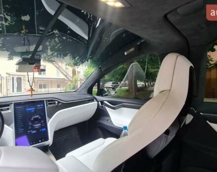 Тесла Модель Х 2017 в Одессе на Automoto.ua Черный Тесла Модель Х, объемом двигателя 0 л и пробегом 84 тыс. км за 26000 $, фото 6 на Automoto.ua