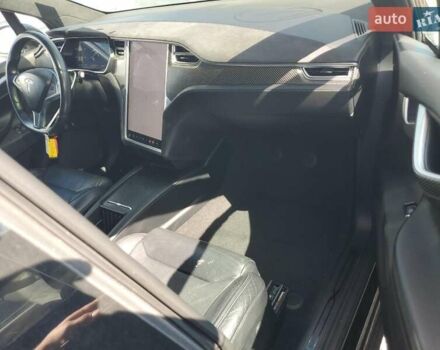 Черный Тесла Модель Х, объемом двигателя 0 л и пробегом 159 тыс. км за 6700 $, фото 7 на Automoto.ua
