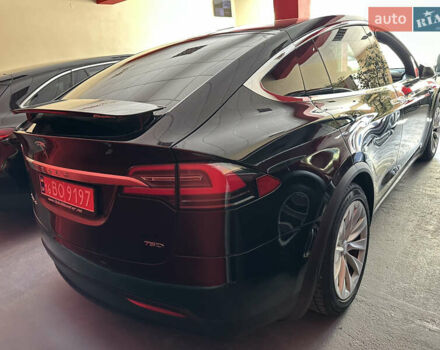 Тесла Модель Х 2017 у Одесі на Automoto.ua Чорний Тесла Модель Х, об'ємом двигуна 0 л та пробігом 257 тис. км за 20000 $, фото 4 на Automoto.ua