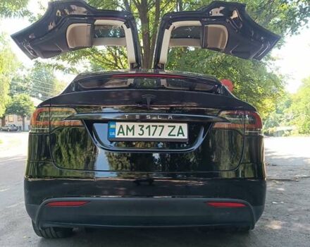 Черный Тесла Модель Х, объемом двигателя 0 л и пробегом 126 тыс. км за 22300 $, фото 5 на Automoto.ua