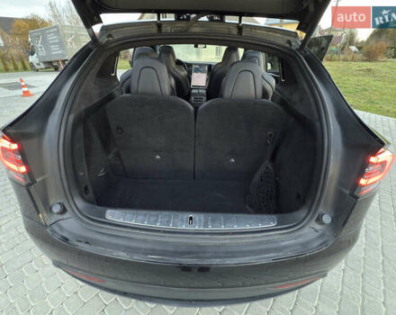 Черный Тесла Модель Х, объемом двигателя 0 л и пробегом 128 тыс. км за 24500 $, фото 29 на Automoto.ua