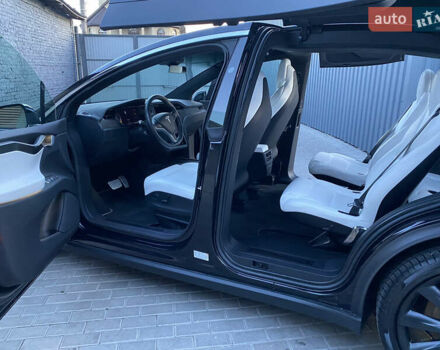 Тесла Модель Х 2018 у Харкові на Automoto.ua Чорний Тесла Модель Х, об'ємом двигуна 0 л та пробігом 12 тис. км за 67000 $, фото 35 на Automoto.ua