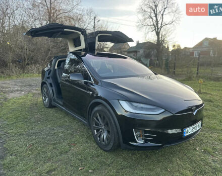 Черный Тесла Модель Х, объемом двигателя 0 л и пробегом 91 тыс. км за 20500 $, фото 2 на Automoto.ua