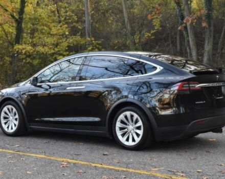 Черный Тесла Модель Х, объемом двигателя 0 л и пробегом 42 тыс. км за 6000 $, фото 6 на Automoto.ua