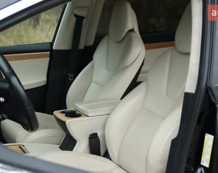 Чорний Тесла Модель Х, об'ємом двигуна 0 л та пробігом 125 тис. км за 27000 $, фото 35 на Automoto.ua