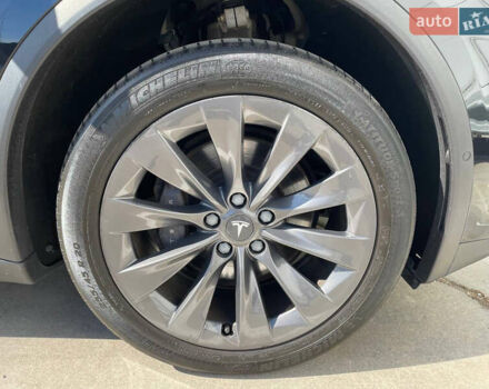 Черный Тесла Модель Х, объемом двигателя 0 л и пробегом 118 тыс. км за 33000 $, фото 19 на Automoto.ua