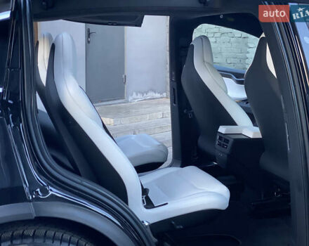 Тесла Модель Х 2018 у Харкові на Automoto.ua Чорний Тесла Модель Х, об'ємом двигуна 0 л та пробігом 12 тис. км за 67000 $, фото 33 на Automoto.ua