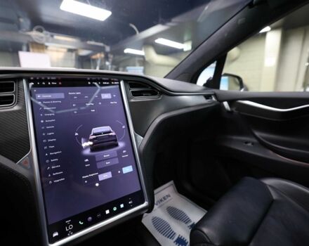 Тесла Модель Х 2018 в Киеве на Automoto.ua Черный Тесла Модель Х, объемом двигателя 0 л и пробегом 135 тыс. км за 19900 $, фото 11 на Automoto.ua
