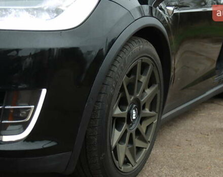 Чорний Тесла Модель Х, об'ємом двигуна 0 л та пробігом 125 тис. км за 27000 $, фото 10 на Automoto.ua