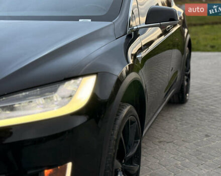 Черный Тесла Модель Х, объемом двигателя 0 л и пробегом 128 тыс. км за 24500 $, фото 20 на Automoto.ua