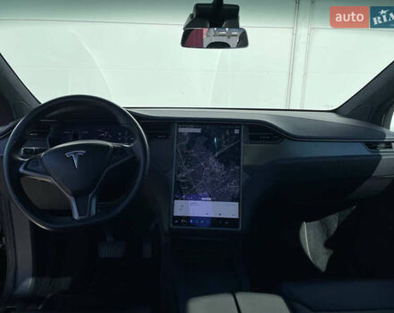 Черный Тесла Модель Х, объемом двигателя 0 л и пробегом 118 тыс. км за 33000 $, фото 27 на Automoto.ua