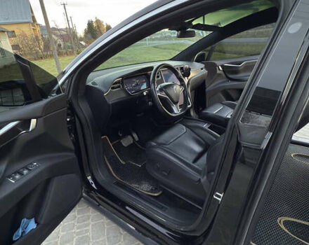 Черный Тесла Модель Х, объемом двигателя 0 л и пробегом 128 тыс. км за 24500 $, фото 32 на Automoto.ua