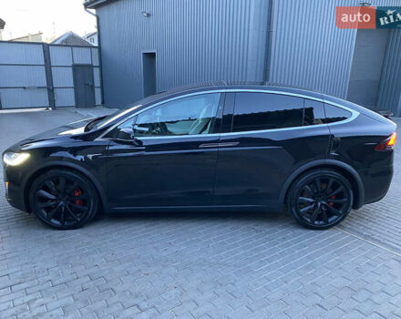 Тесла Модель Х 2018 у Харкові на Automoto.ua Чорний Тесла Модель Х, об'ємом двигуна 0 л та пробігом 12 тис. км за 67000 $, фото 15 на Automoto.ua