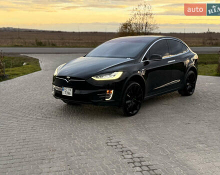 Черный Тесла Модель Х, объемом двигателя 0 л и пробегом 128 тыс. км за 24500 $, фото 2 на Automoto.ua