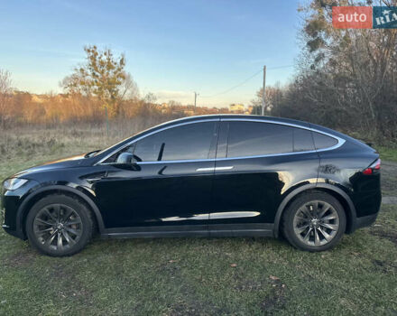 Черный Тесла Модель Х, объемом двигателя 0 л и пробегом 91 тыс. км за 20500 $, фото 4 на Automoto.ua