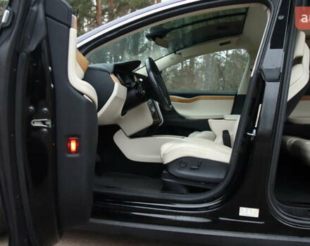 Чорний Тесла Модель Х, об'ємом двигуна 0 л та пробігом 125 тис. км за 27000 $, фото 38 на Automoto.ua