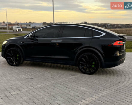 Черный Тесла Модель Х, объемом двигателя 0 л и пробегом 128 тыс. км за 24500 $, фото 3 на Automoto.ua