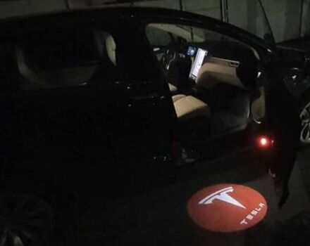 Черный Тесла Модель Х, объемом двигателя 0 л и пробегом 42 тыс. км за 46000 $, фото 18 на Automoto.ua