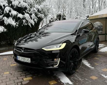 Чорний Тесла Модель Х, об'ємом двигуна 0 л та пробігом 33 тис. км за 30800 $, фото 1 на Automoto.ua