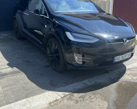 Черный Тесла Модель Х, объемом двигателя 0 л и пробегом 83 тыс. км за 41000 $, фото 3 на Automoto.ua