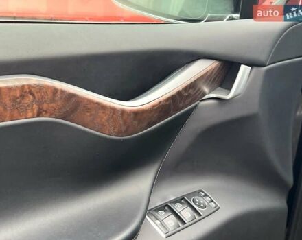 Черный Тесла Модель Х, объемом двигателя 0 л и пробегом 94 тыс. км за 26800 $, фото 37 на Automoto.ua