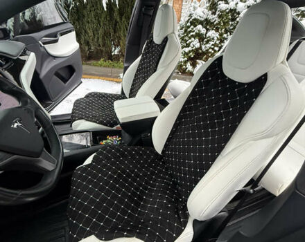 Чорний Тесла Модель Х, об'ємом двигуна 0 л та пробігом 33 тис. км за 30800 $, фото 33 на Automoto.ua