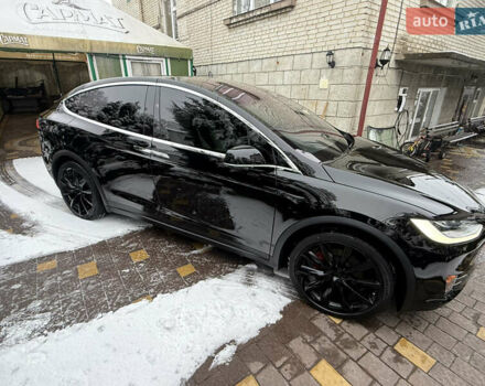 Чорний Тесла Модель Х, об'ємом двигуна 0 л та пробігом 33 тис. км за 30800 $, фото 3 на Automoto.ua