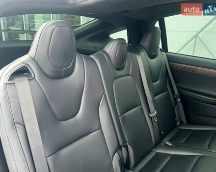 Черный Тесла Модель Х, объемом двигателя 0 л и пробегом 94 тыс. км за 26800 $, фото 65 на Automoto.ua