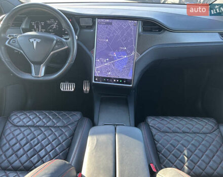 Черный Тесла Модель Х, объемом двигателя 0.2 л и пробегом 150 тыс. км за 37500 $, фото 4 на Automoto.ua