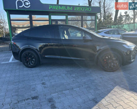 Черный Тесла Модель Х, объемом двигателя 0.2 л и пробегом 150 тыс. км за 37500 $, фото 21 на Automoto.ua