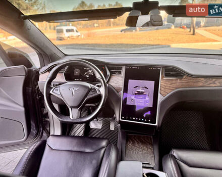 Черный Тесла Модель Х, объемом двигателя 0 л и пробегом 104 тыс. км за 34500 $, фото 11 на Automoto.ua