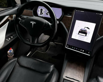 Черный Тесла Модель Х, объемом двигателя 0 л и пробегом 78 тыс. км за 31000 $, фото 47 на Automoto.ua