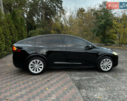 Черный Тесла Модель Х, объемом двигателя 0 л и пробегом 78 тыс. км за 31000 $, фото 27 на Automoto.ua