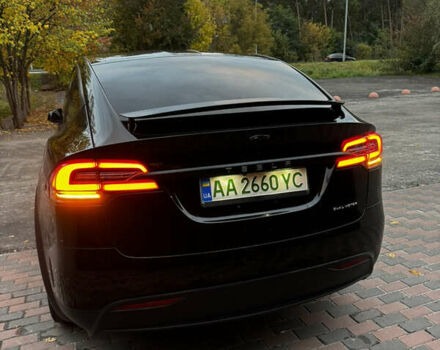 Черный Тесла Модель Х, объемом двигателя 0 л и пробегом 78 тыс. км за 31000 $, фото 37 на Automoto.ua