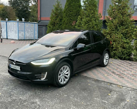 Черный Тесла Модель Х, объемом двигателя 0 л и пробегом 78 тыс. км за 31000 $, фото 6 на Automoto.ua