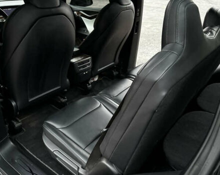 Черный Тесла Модель Х, объемом двигателя 0 л и пробегом 78 тыс. км за 31000 $, фото 50 на Automoto.ua