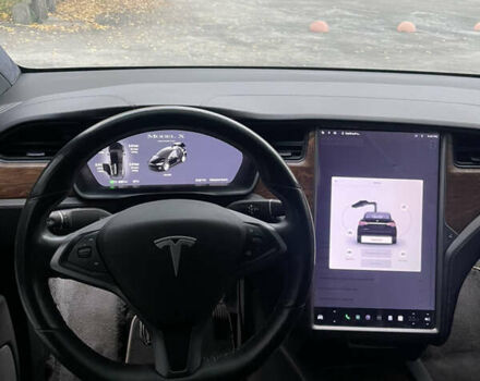 Черный Тесла Модель Х, объемом двигателя 0 л и пробегом 78 тыс. км за 31000 $, фото 19 на Automoto.ua