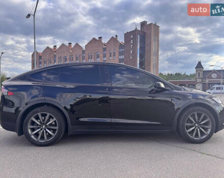 Чорний Тесла Модель Х, об'ємом двигуна 0 л та пробігом 33 тис. км за 36000 $, фото 14 на Automoto.ua