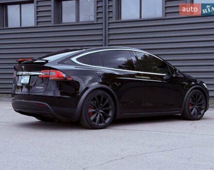 Черный Тесла Модель Х, объемом двигателя 0 л и пробегом 78 тыс. км за 34990 $, фото 15 на Automoto.ua